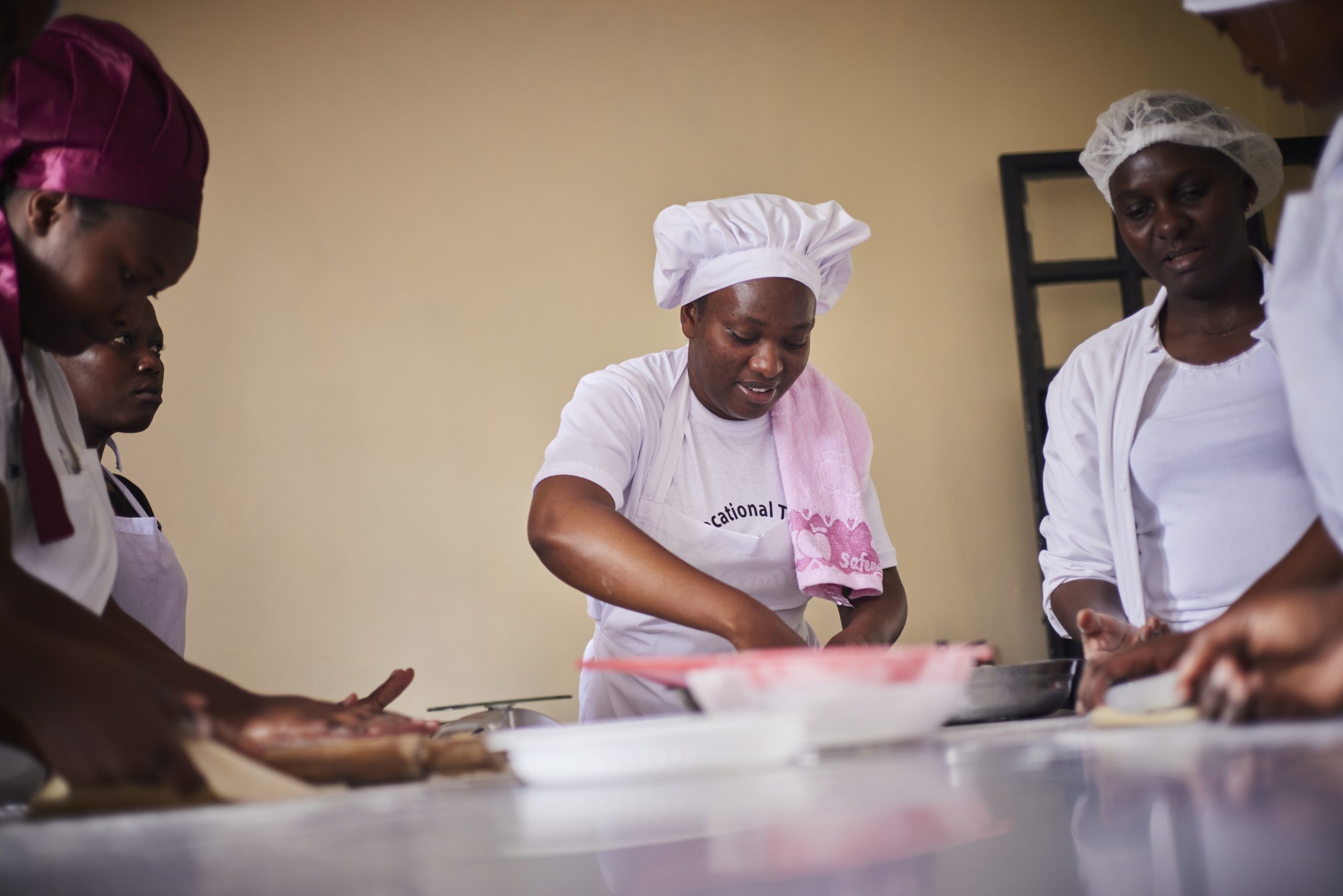 Kvinnliga studenter på yrkesskolan